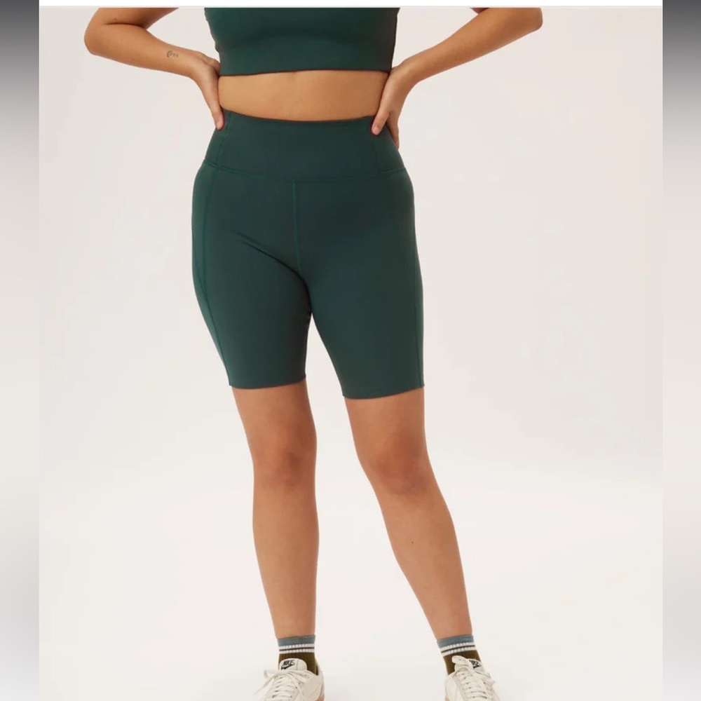 girlfriend collect green bike shorts